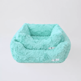 Bella Dog Bed: Mint (Large)