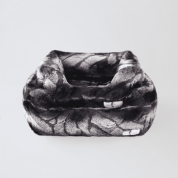 Deluxe Dog Bed (size: small)